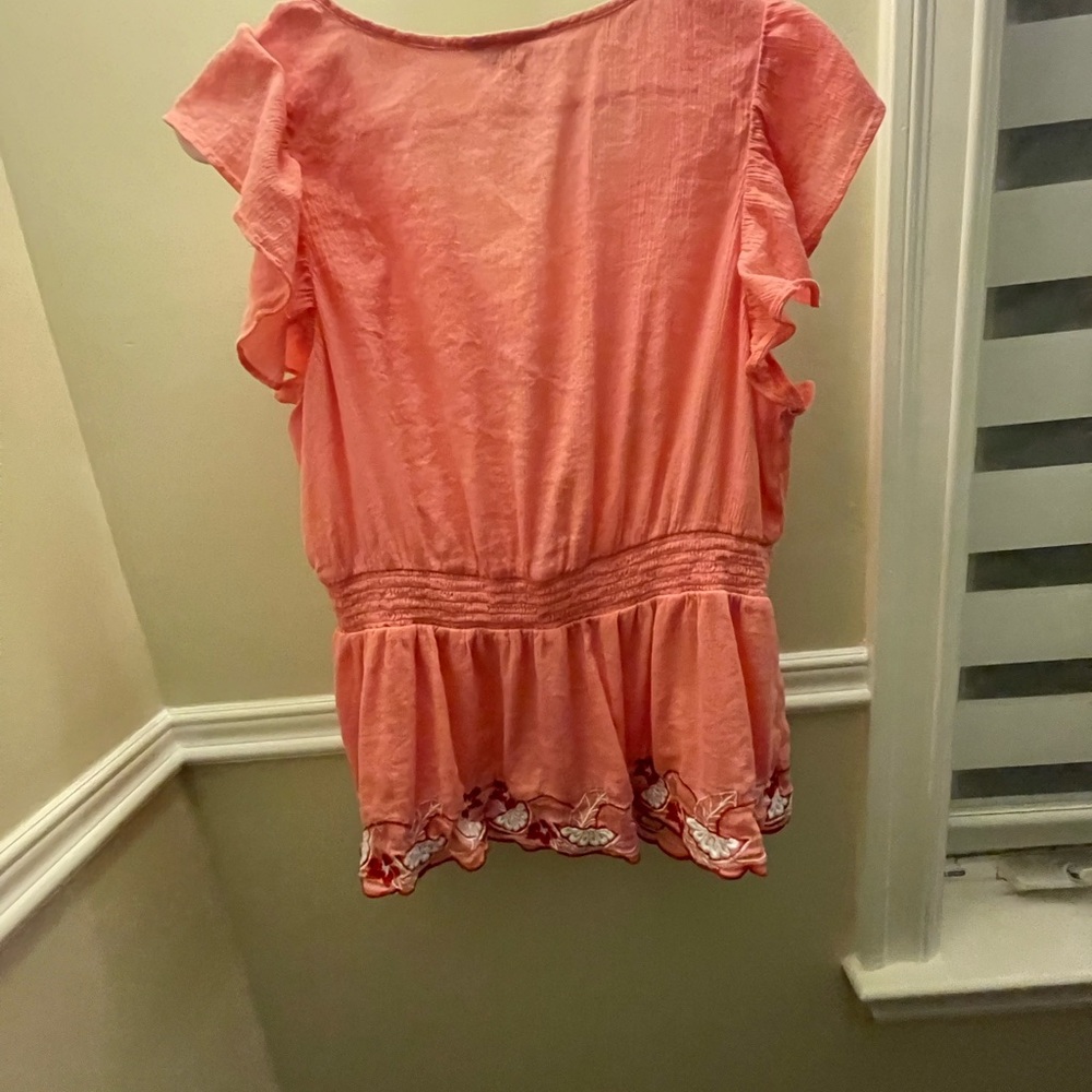 Crown & Ivy Coral Ruffled Blouse - Picture 4 of 4